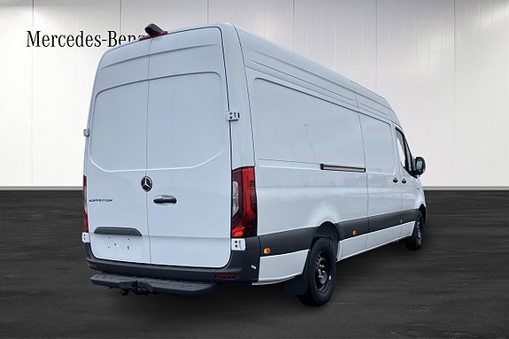 Mercedes-Benz eSprinter 420 4 of 12