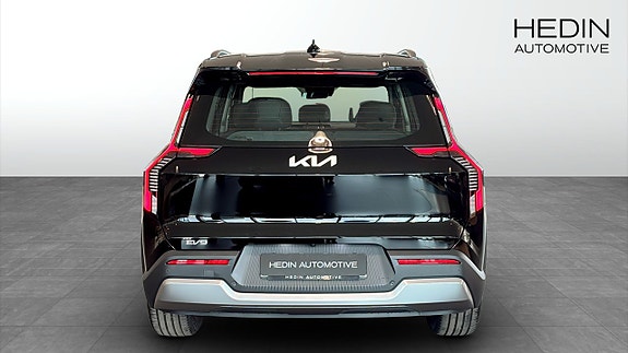 Kia EV9 10 of 14