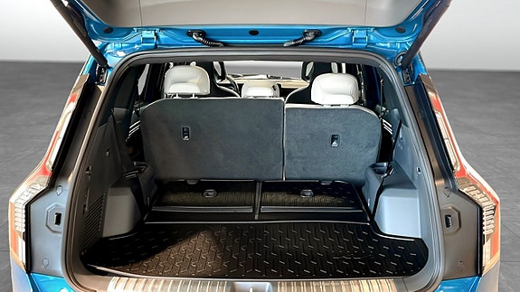Kia EV9 8 of 15