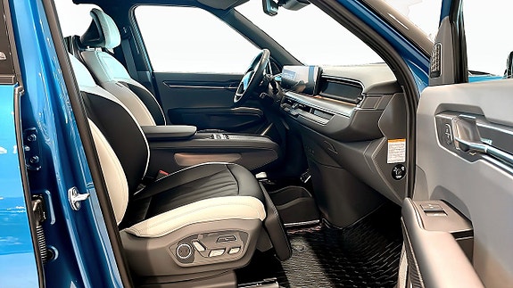 Kia EV9 13 of 15
