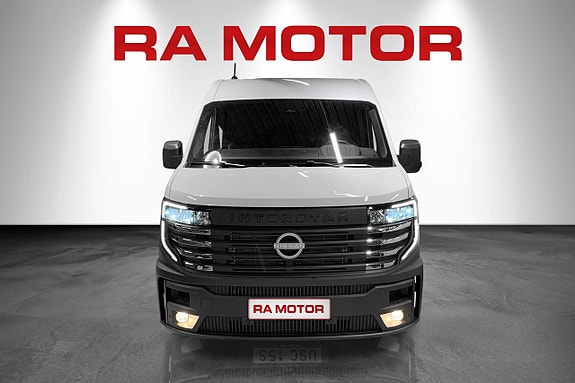 Nissan Interstar 5 of 5