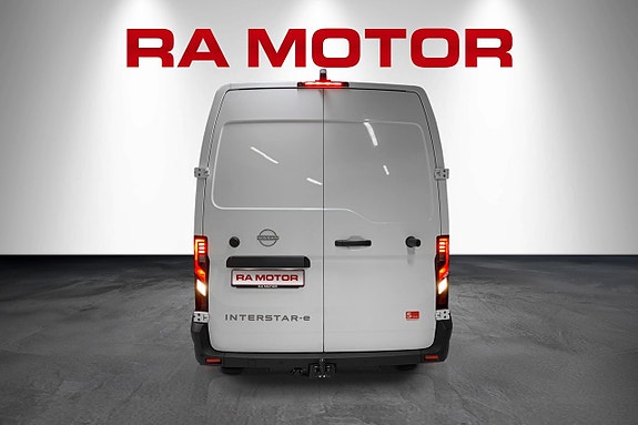 Nissan Interstar 6 of 14