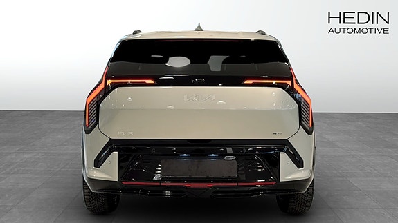 Kia EV3 12 of 12