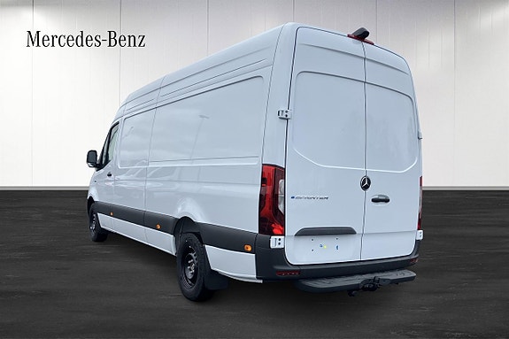 Mercedes-Benz eSprinter 420 3 of 12