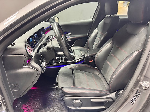 Mercedes-Benz A200 12 of 16