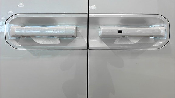 Kia PV5 10 of 17