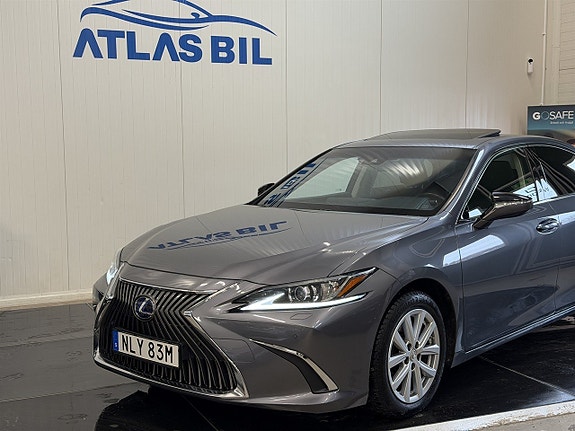 Lexus ES300h 6 of 27