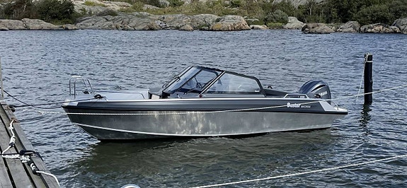 Buster Magnum 2022 + Yamaha 225hk - Inkommande - Fint skick!