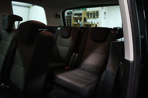 Volkswagen Sharan 11 of 26