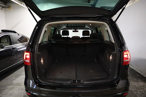 Volkswagen Sharan 13 of 26