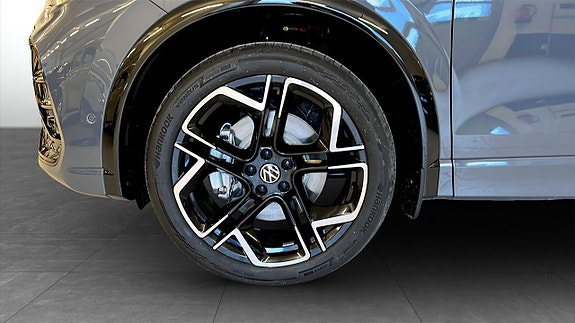 Volkswagen Tiguan 6 of 13