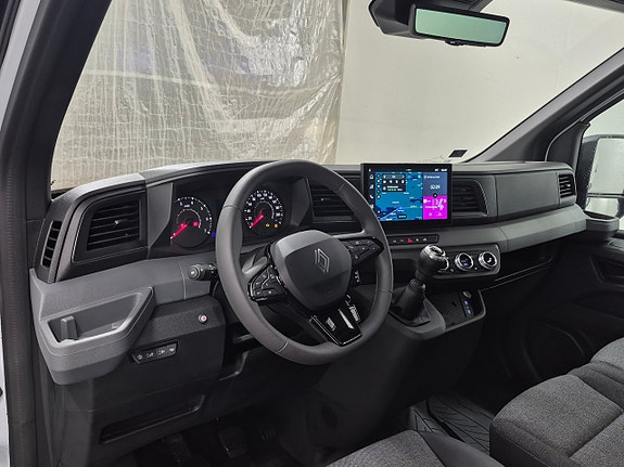 Renault Master 6 of 9
