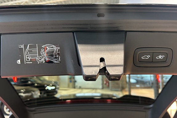 Volvo V90 Cross Country 14 of 15