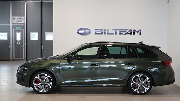 Skoda Octavia 2 of 5