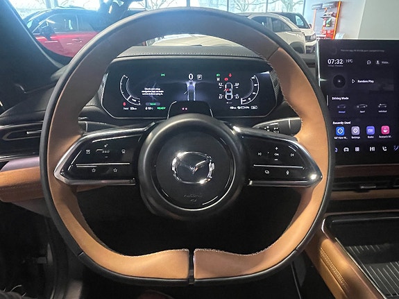 Mazda 6e 8 of 15