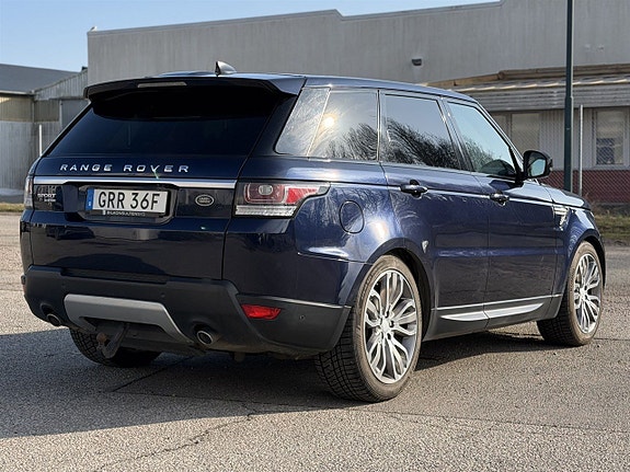 Land Rover Range Rover Sport 24 of 24