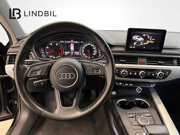 Audi A4 8 of 12