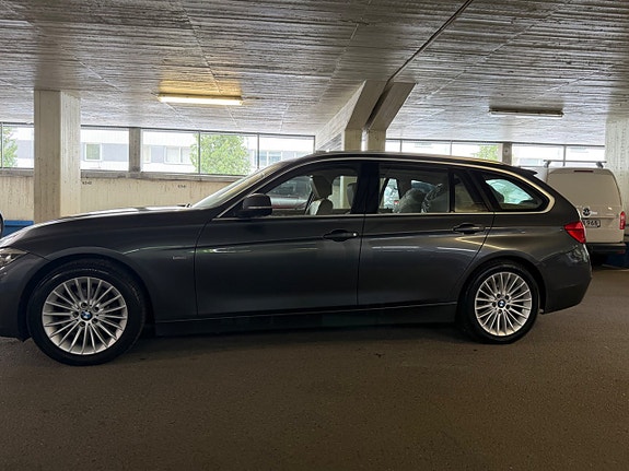 BMW 320 4 of 17