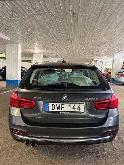 BMW 320 7 of 17