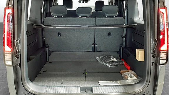 Kia PV5 10 of 12
