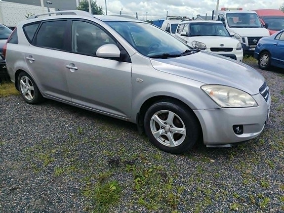 Kia Ceed 3 of 13