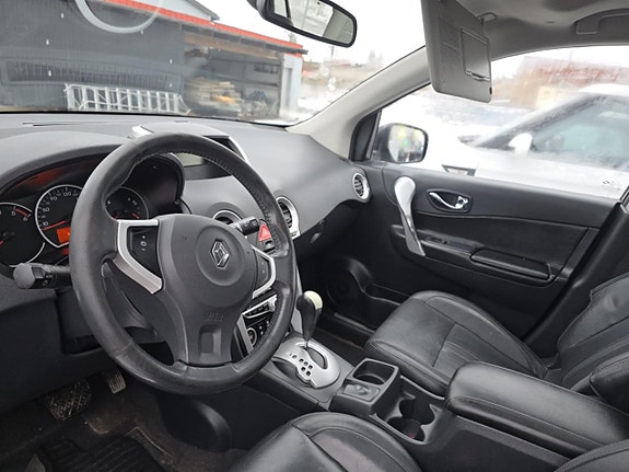 Renault Koleos 12 of 23