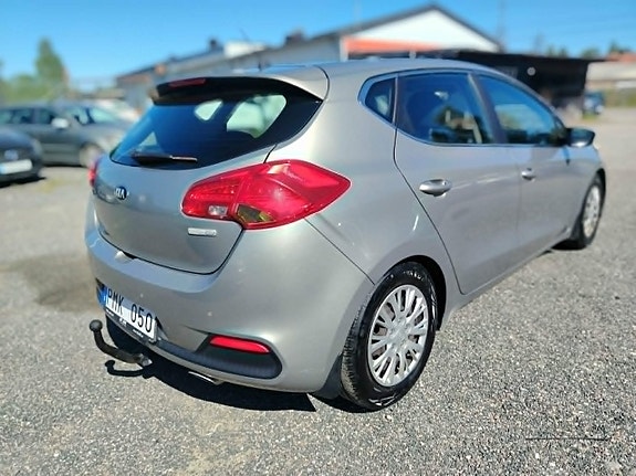 Kia Ceed 14 of 22