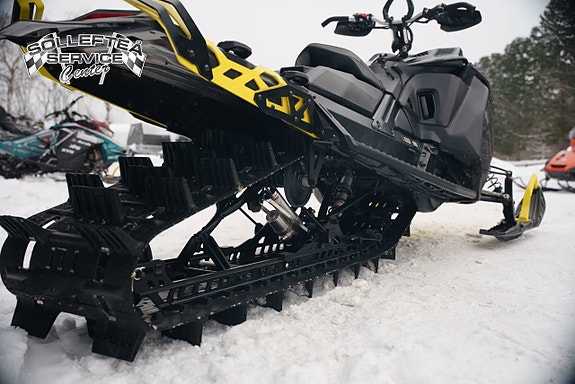 SKI-DOO SUMMIT X EXPERT 850 TURBO -21 5 of 8