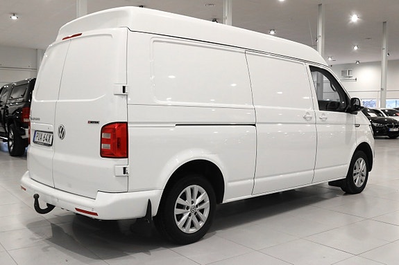 Volkswagen Transporter 3 of 5