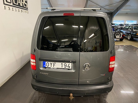 Volkswagen Caddy Maxi 9 of 16