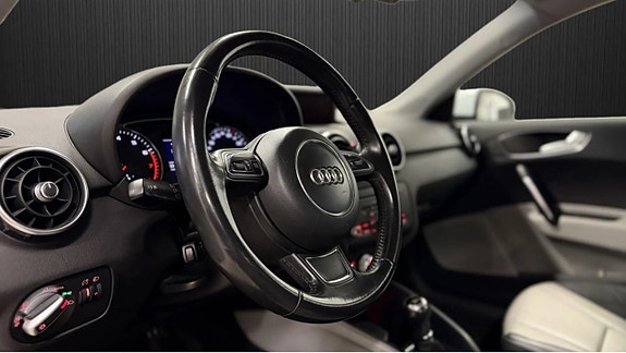 Audi A1 5 of 5
