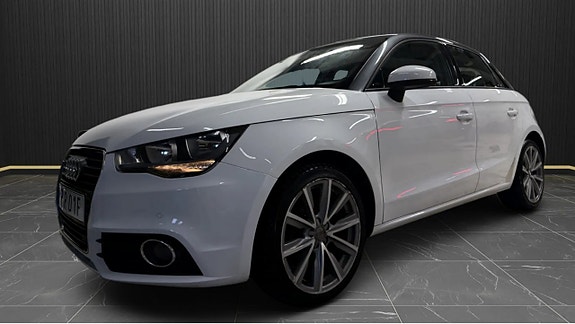 Audi A1 2 of 5