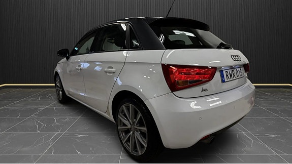 Audi A1 3 of 5