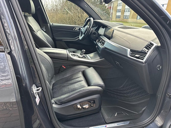BMW X5 13 of 30
