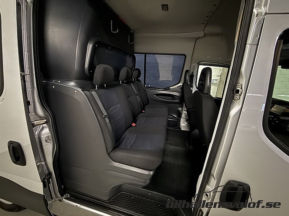 Iveco Daily 8 of 13