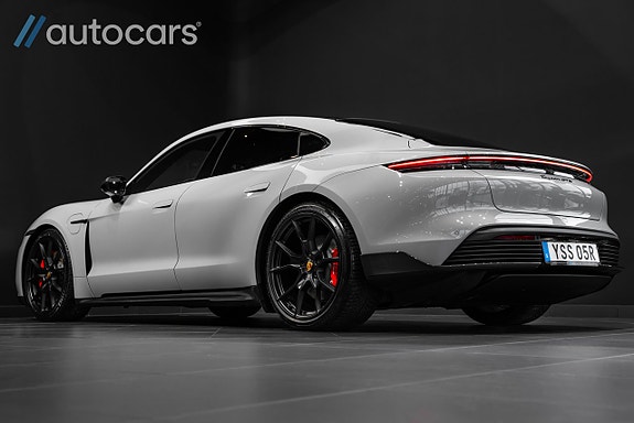 Porsche Taycan GTS 4 of 5