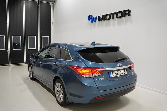 Hyundai i40 4 of 5