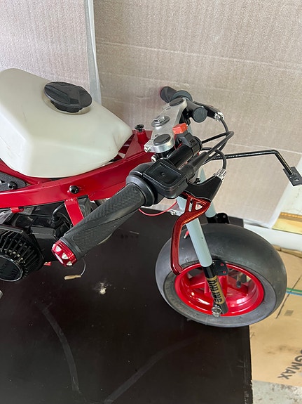 Product image 8 of 9