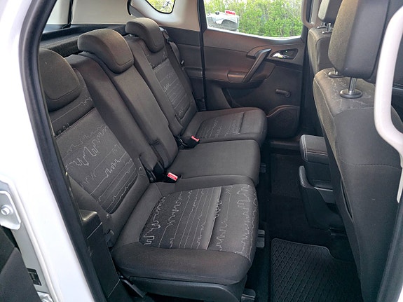 Opel Meriva 18 of 24