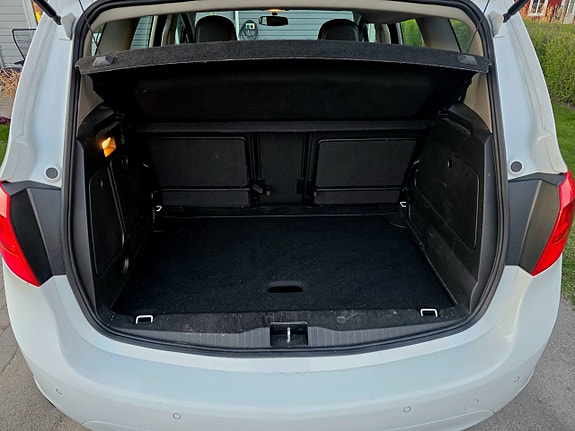 Opel Meriva 12 of 24