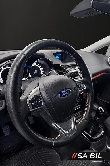 Ford Fiesta 5 of 5
