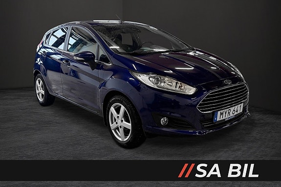 Ford Fiesta 2 of 5