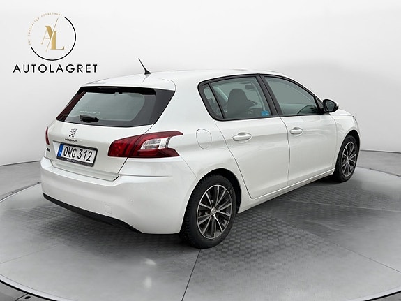 Peugeot 308 6 of 17