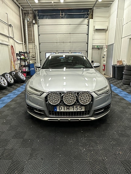 Audi A6 allroad 3 of 5