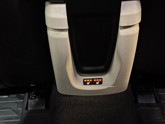Volvo V40 26 of 26