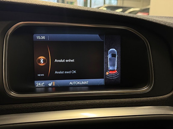Volvo V40 20 of 26