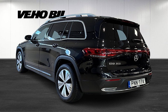 Mercedes-Benz EQB300 4 of 5