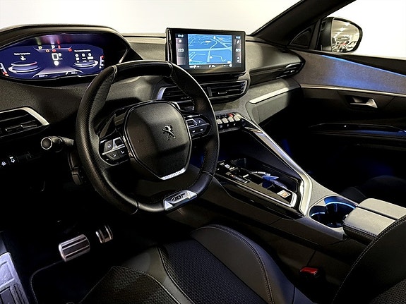 Peugeot 3008 4 of 5