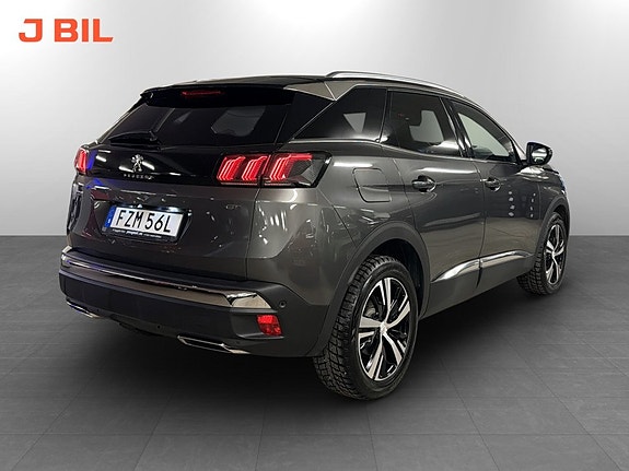 Peugeot 3008 3 of 5