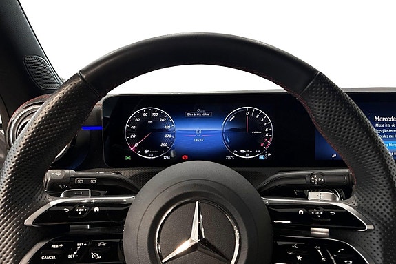 Mercedes-Benz CLA250 e 6 of 12